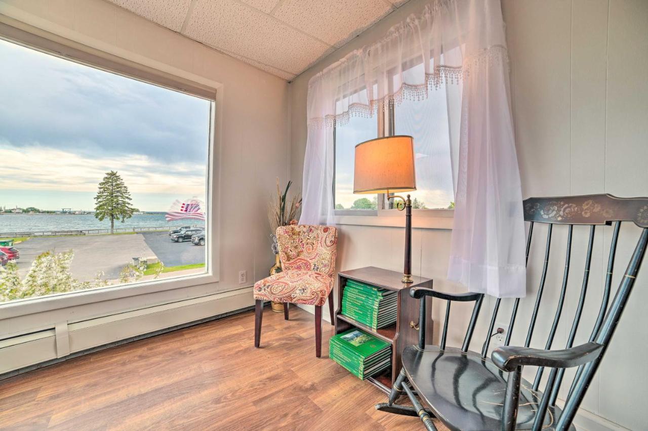 Walkable St Ignace Condo With Lake Huron Views セント・イグナス エクステリア 写真